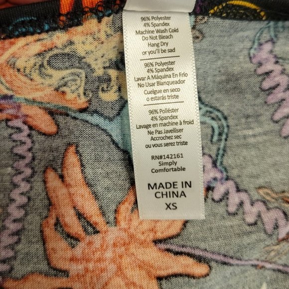 LuLaRoe Black, Orange, Gold, Purple Light Bulb Pattern Classic T Shirt Size S - Picture 5 of 7